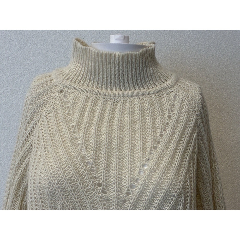 Altar'd State Oversized Mock Neck Knit Sweater Size S Ivory Preppy‎ Modern Cozy